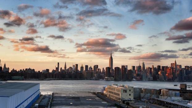 New York - Skyline Manhattan vanaf Wythe Hotel