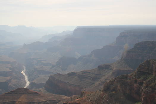 Rondvlucht over de Grand Canyon - eertste blik op de colorado