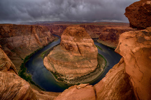 Arizona - Storm over the famous "Horseshoe Bend"