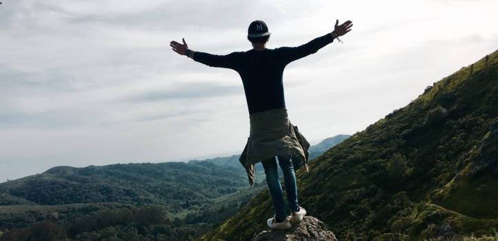 San Francisco - The clearest way into the universe is trough a fourest wilderness