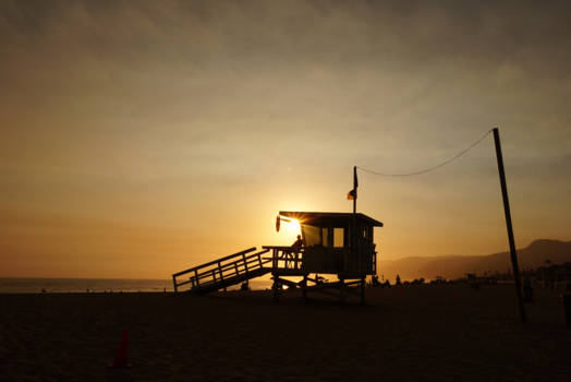 Los Angeles - Sheila sells sea shells down by the sea shore (Zuma Beach, LA)