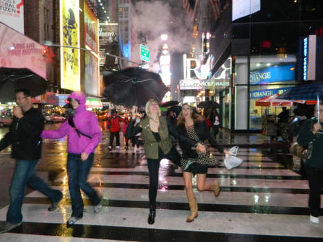 New York - Dancing in the rain on Times Square