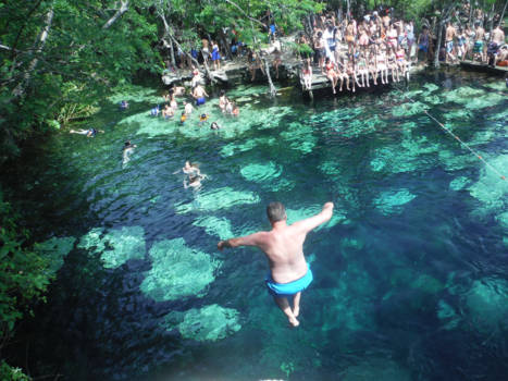 Florida - Grote cenote azul in mexico