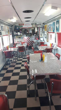 Rondreis Westkust Amerika - Roll en Diner Pismo Beach