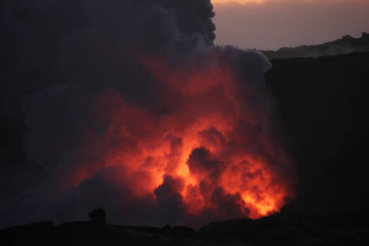 Hawaii Volcanoes National Park - Lava by night