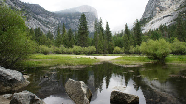 Yosemite National Park - Mirror Lake