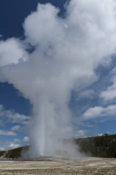 Yellowstone National Park - Old Faithfull