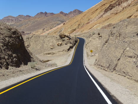 Death Valley National Park - Driving through Death Valley