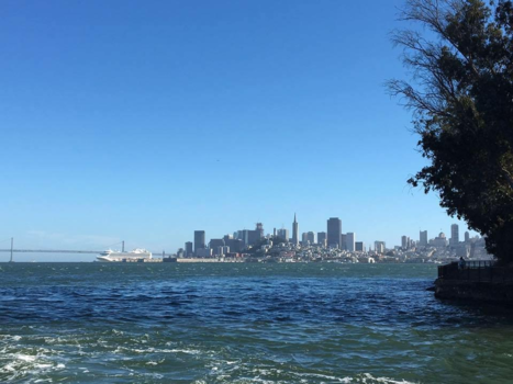 Alcatraz - San Francisco skyline!