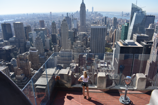 New York - Small girl, big city