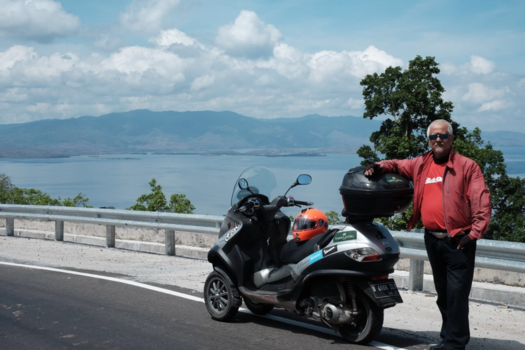 Hawaii - Naar Sumba met Piaggio