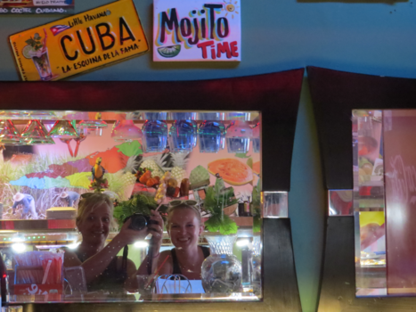 Little Havana - Moeder en dochter-Fun aan de Mojito-bar in Miami!