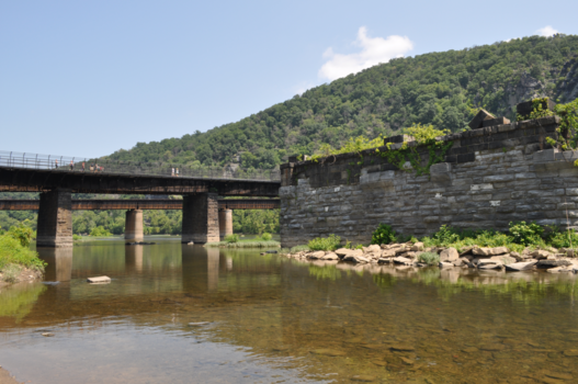 Harpers Ferry - Blue ridge mountains, Shenandoah river. Life is old there, older than the trees!