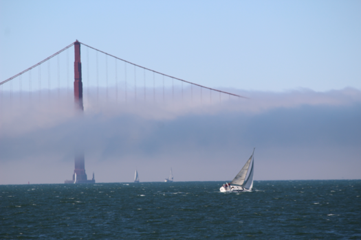 San Francisco - Golden Gate in de mist