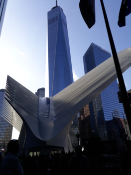 New York - Tower 1 met metro station grond zero