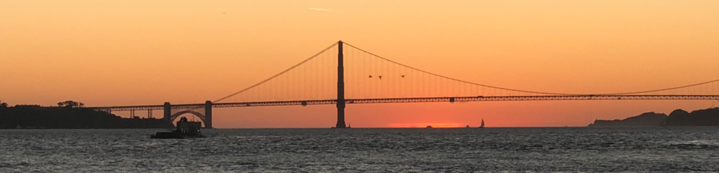 Bryce Canyon National Park - Golden sunset bridge